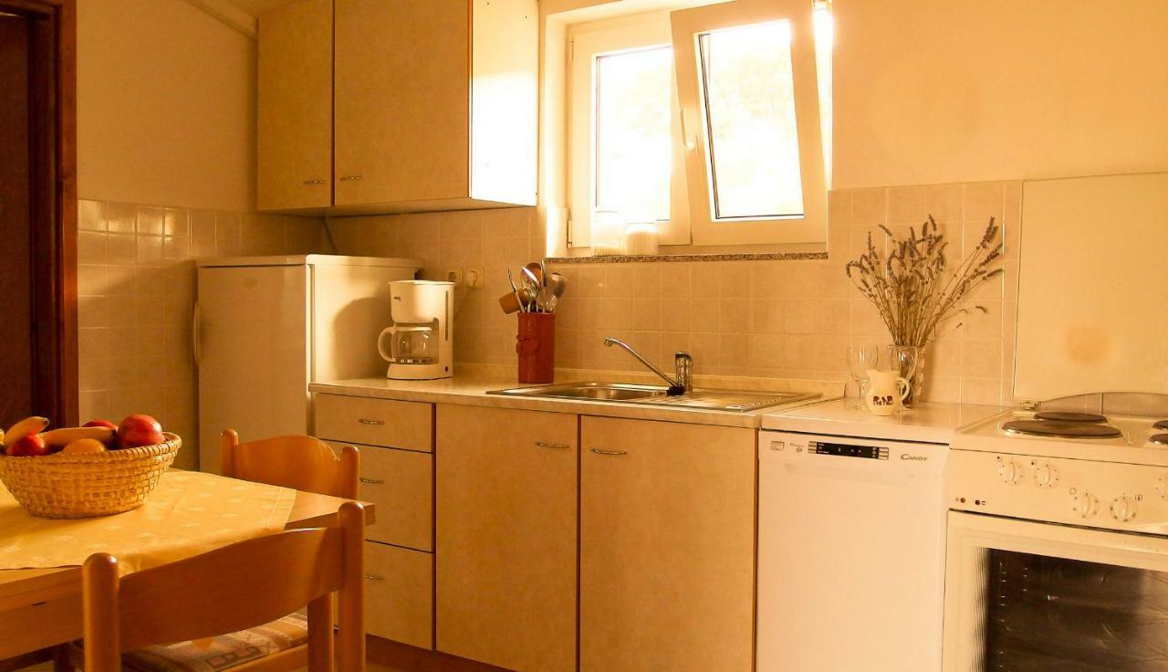 Adria Arba Apartments 라브 외부 사진