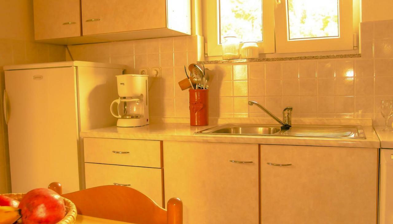 Adria Arba Apartments 라브 외부 사진